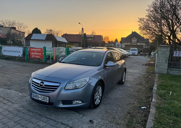 Opel Insignia cena 19999 przebieg: 212000, rok produkcji 2009 z Przedbórz małe 191